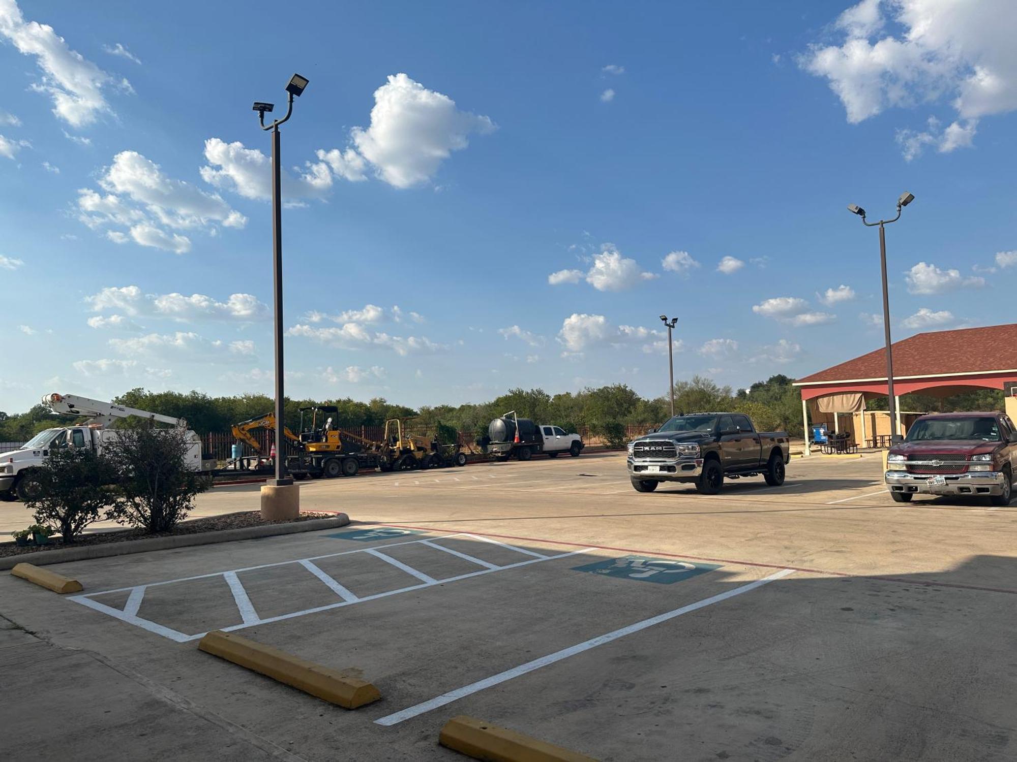 Executive Inn & Suites Floresville Extérieur photo