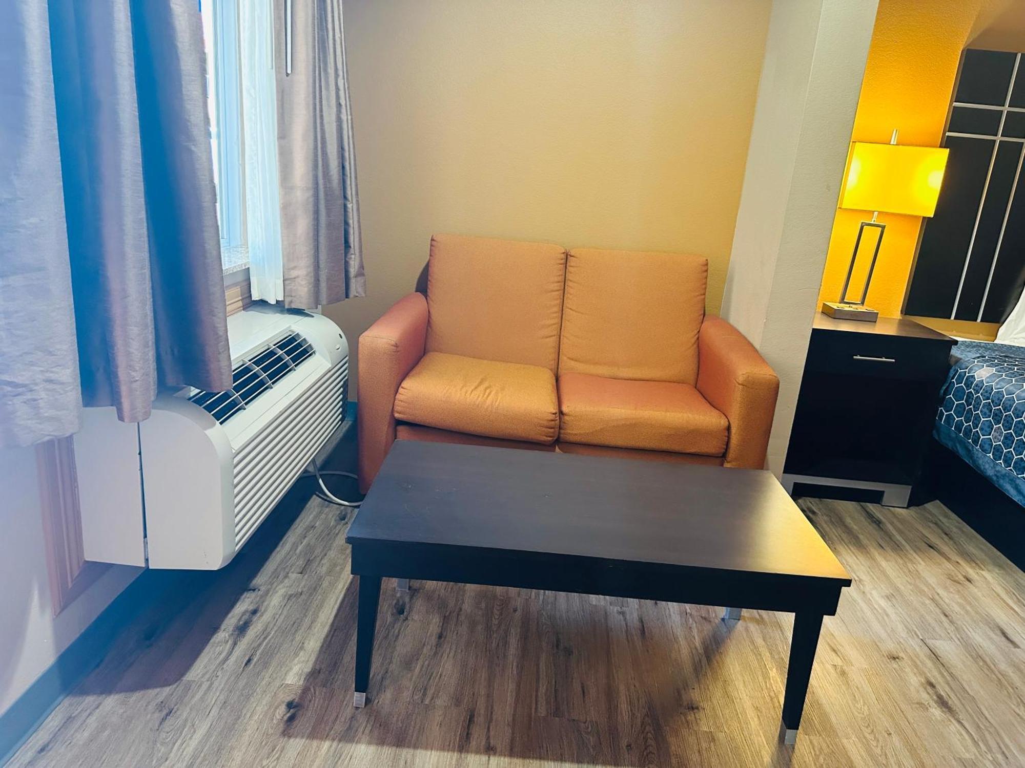 Executive Inn & Suites Floresville Extérieur photo